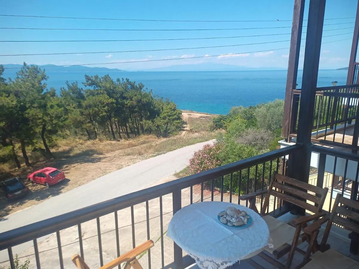 Μεζονετα Apartment Nea Roda Greece