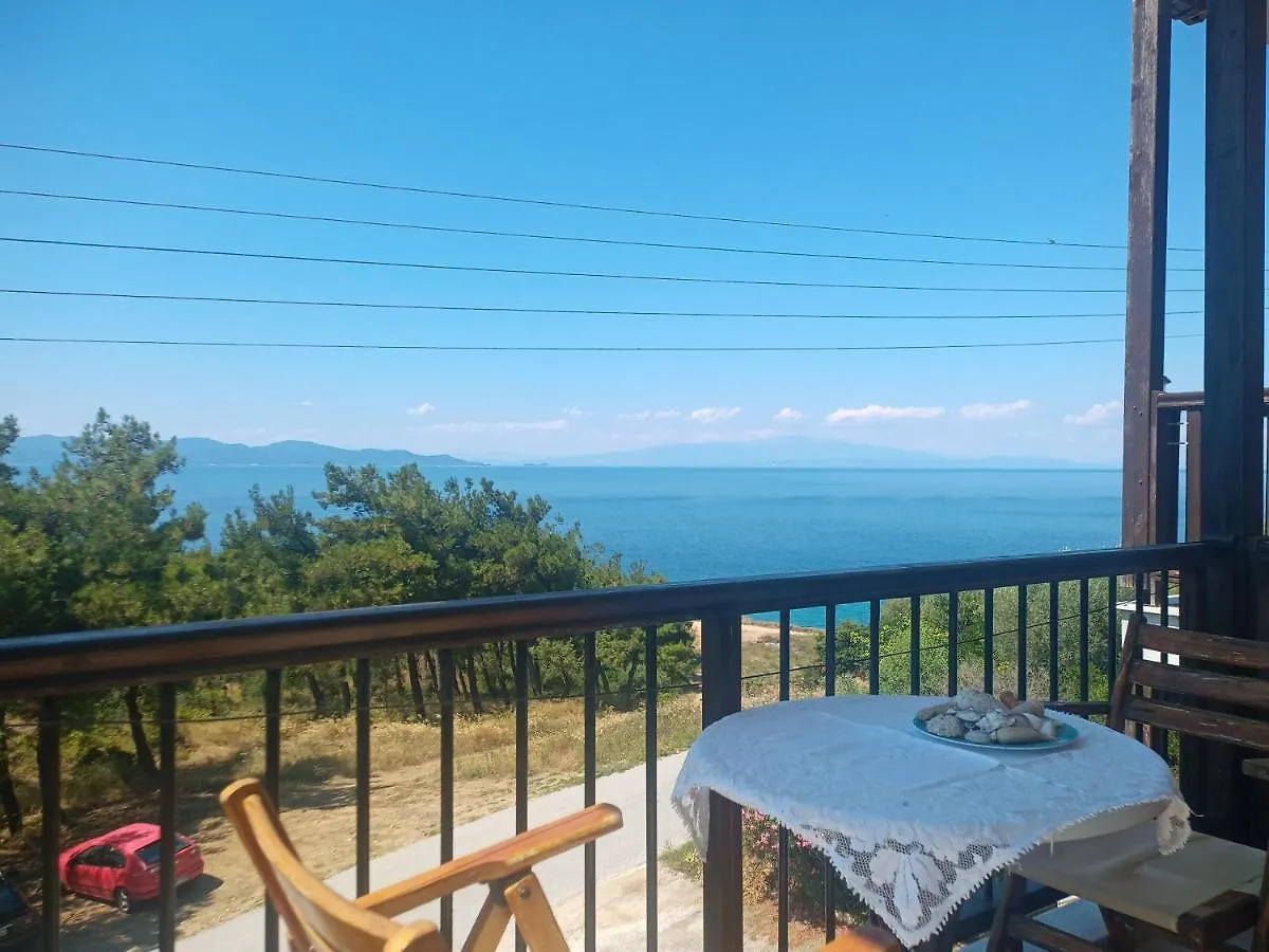 Μεζονετα Apartment Nea Roda Greece