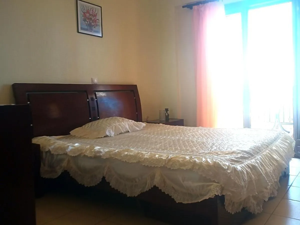 Μεζονετα Apartment Nea Roda 0*,  Greece