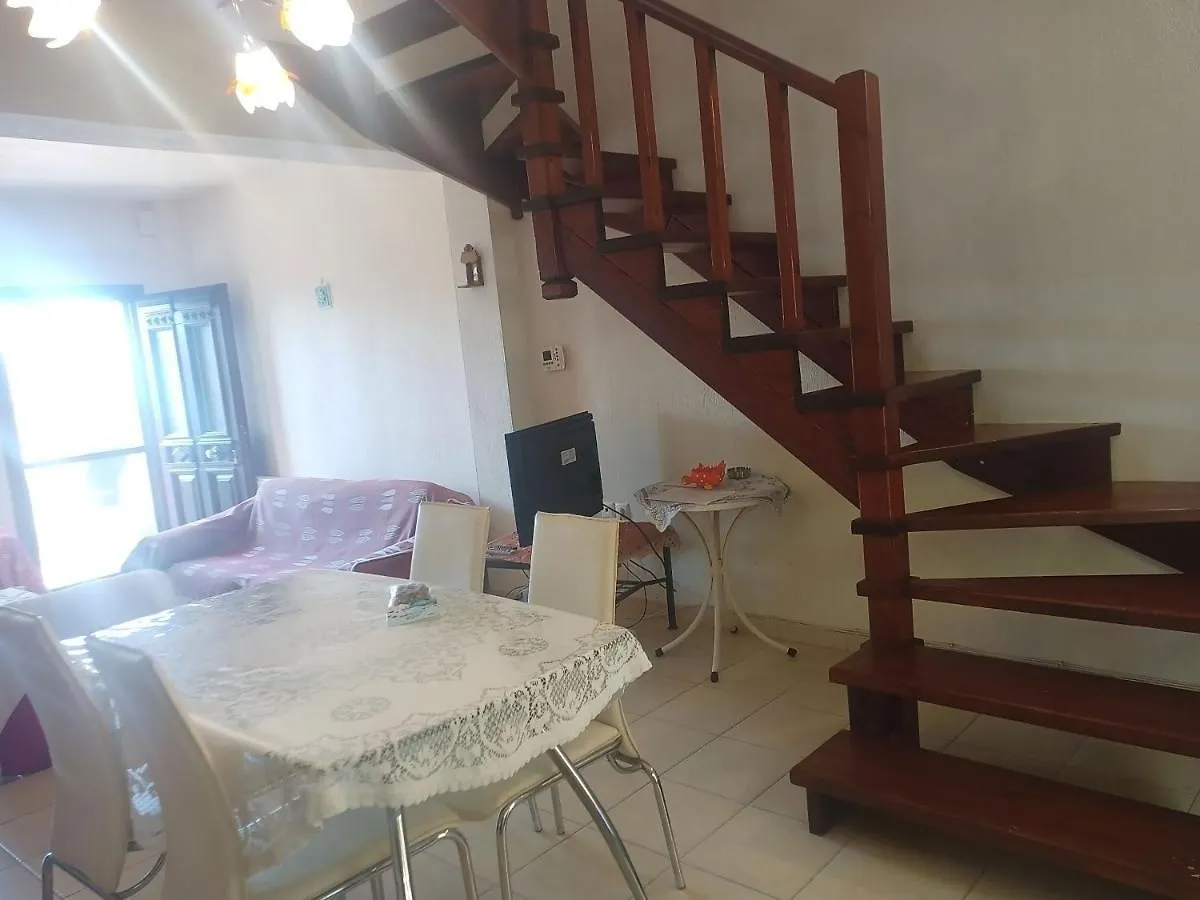 Μεζονετα Apartment Nea Roda