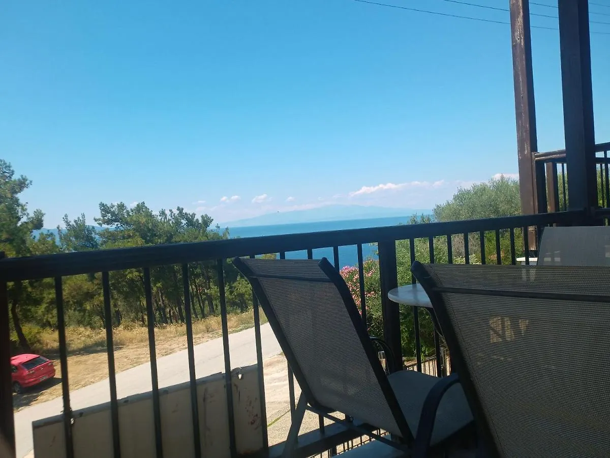 Μεζονετα Apartment Nea Roda Greece