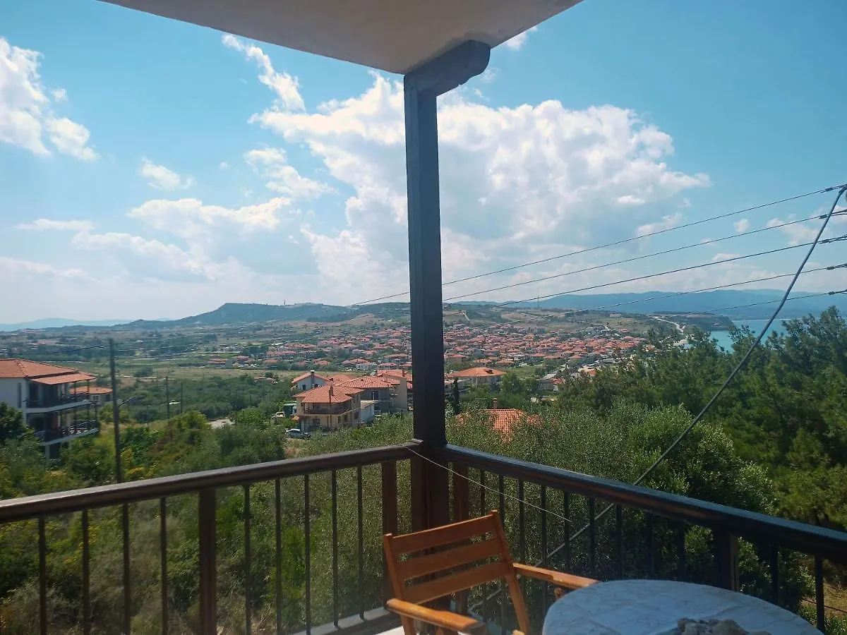 Μεζονετα Apartment Nea Roda Greece